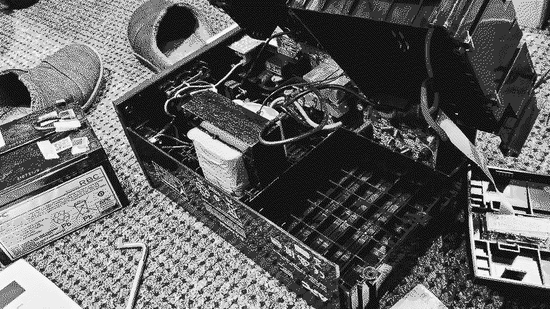 Replacing the batteries in my UPS