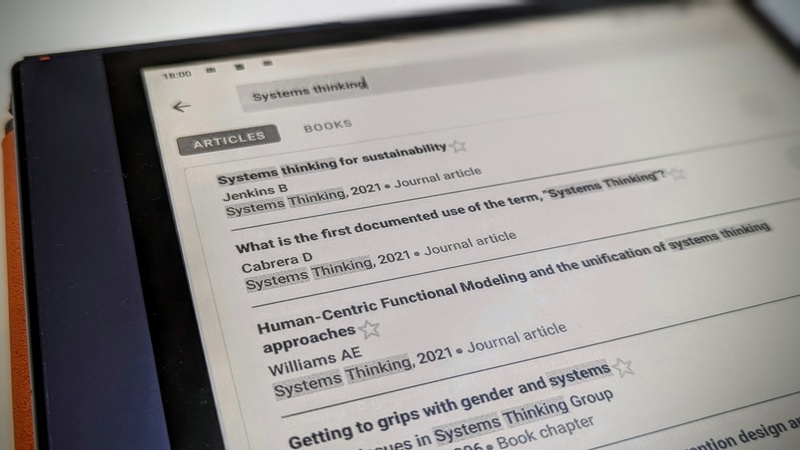 Searching for term 'Systems thinking' in Paperpile on a BOOX Note Air 2